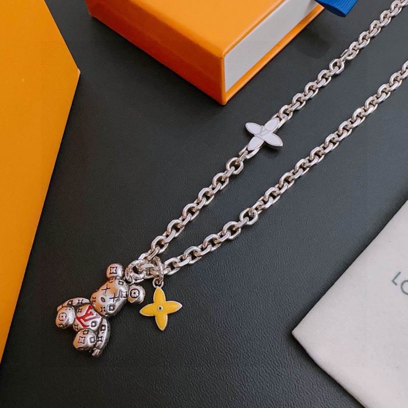 LV Necklace 04yxh37
